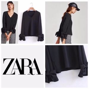 NEW!! Zara black 🖤 V-neck blouse, bow sleeve XS